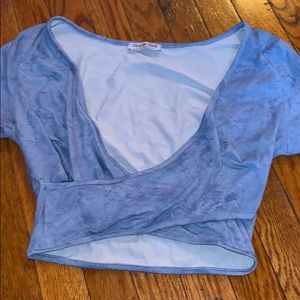Medium wash crop top